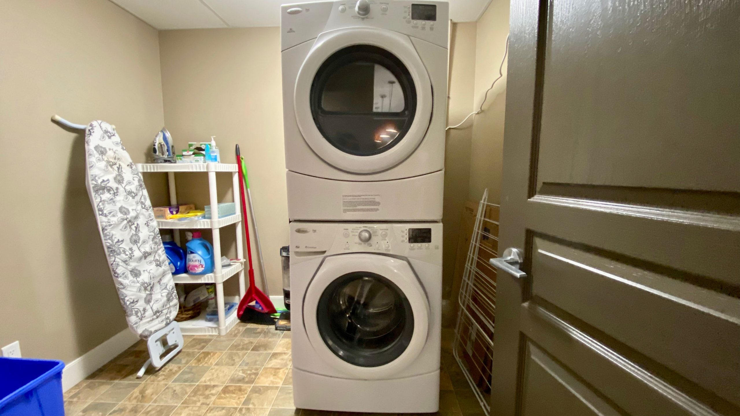 Full-size in-suite laundry, The Vestel I